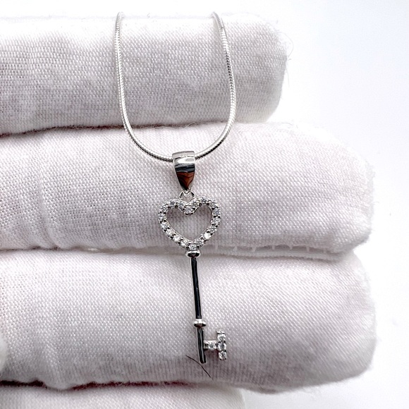 Sterling Silver Cz Key Necklace - Picture 5 of 16